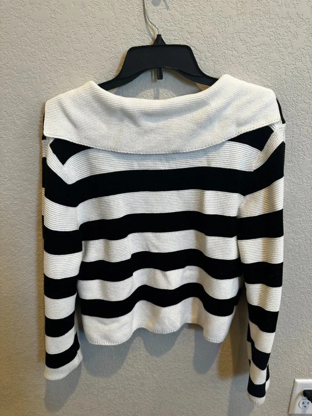 Moon & Madison Black & White Sailor Collar Knit Sweater